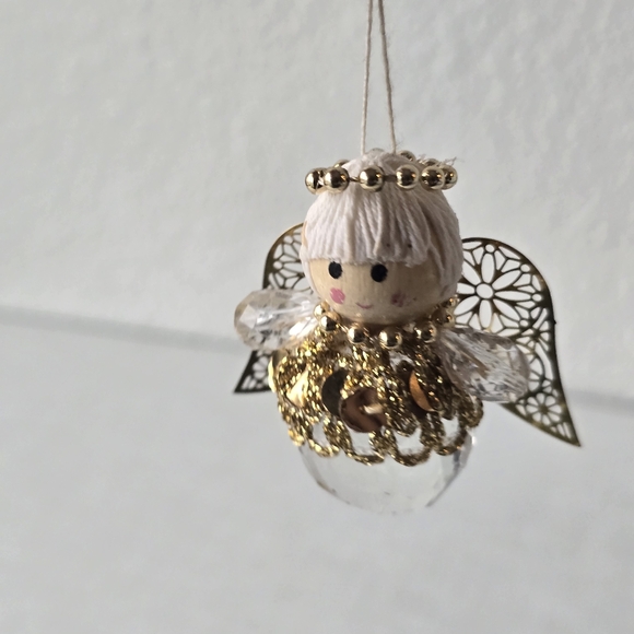 Teardrop Prism Angel Christmas Ornament Gold Tone 2” - Picture 5 of 10